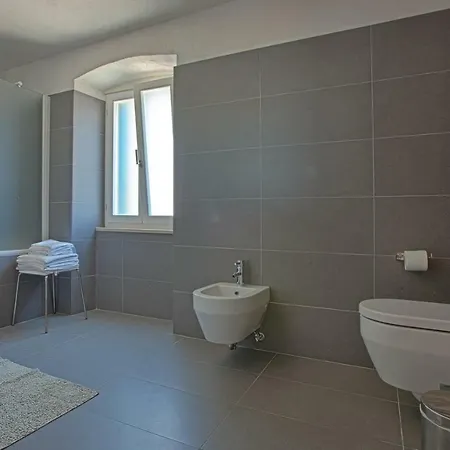 Casa Bumbara Feriehus *